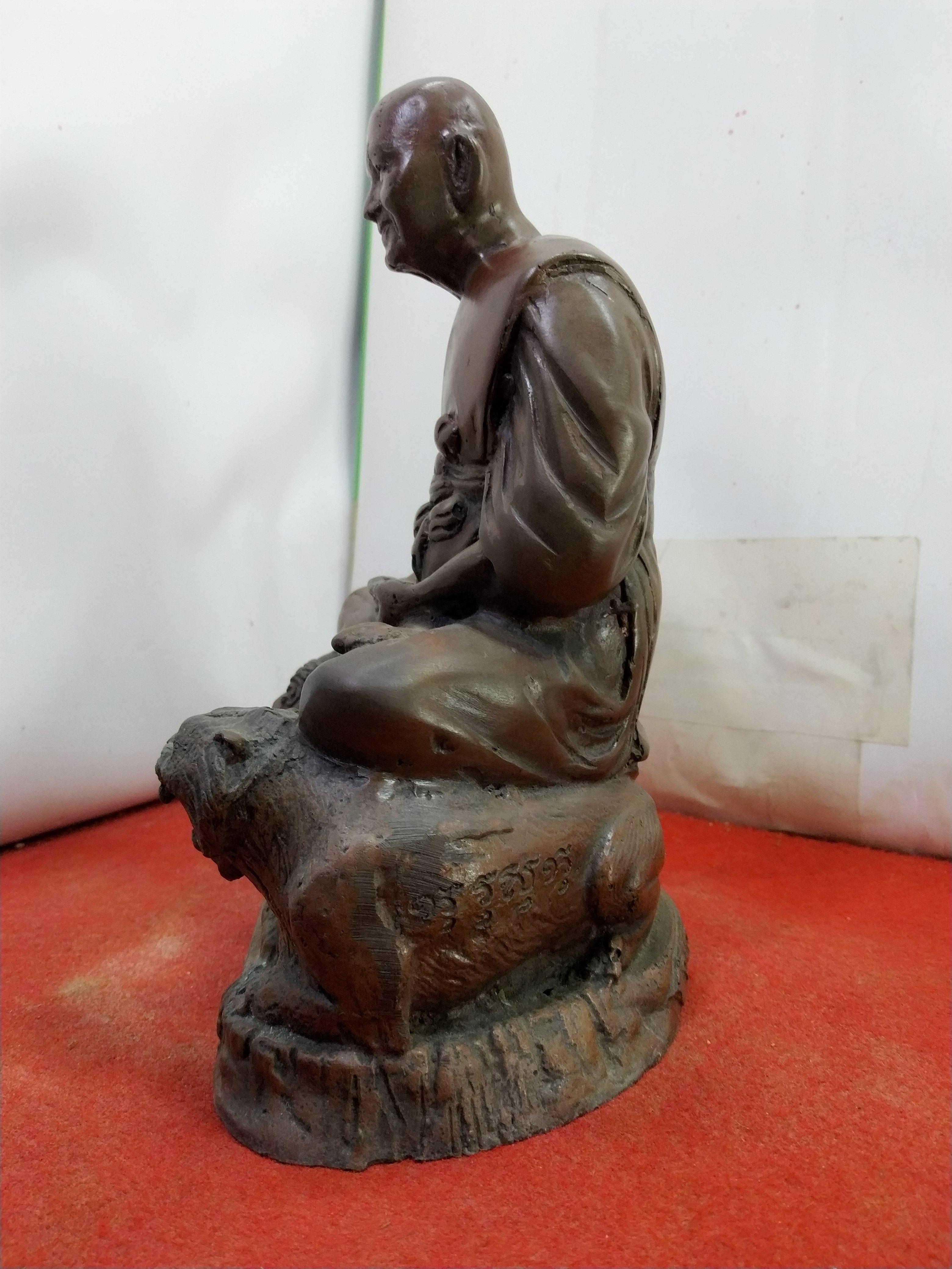 หลวงพ่อเปิ่น วัดบางพระ จ.นครปฐม ปี 2546 หน้าตัก 5 นิ้ว