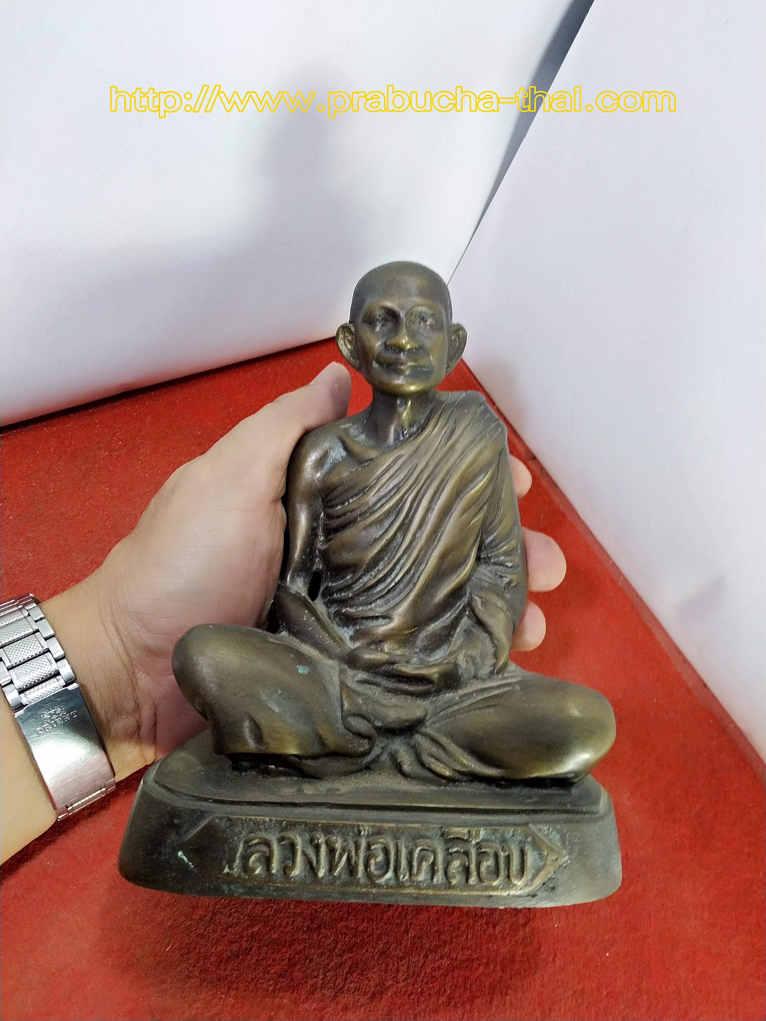 หลวงพ่อเคลือบ วัดหนองกะดี่ ปี 2529 หน้าตัก 5 นิ้ว SKU-00151