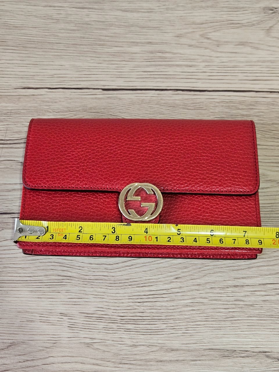 Gucci Interlock WOC สีแดง