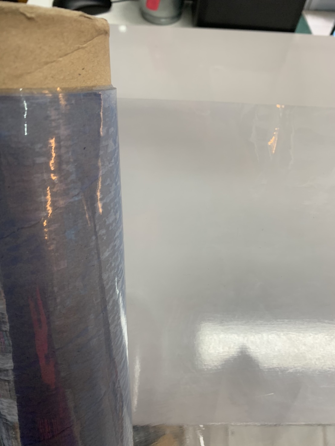 ผ้าใบใส 54" (1 เมตร)