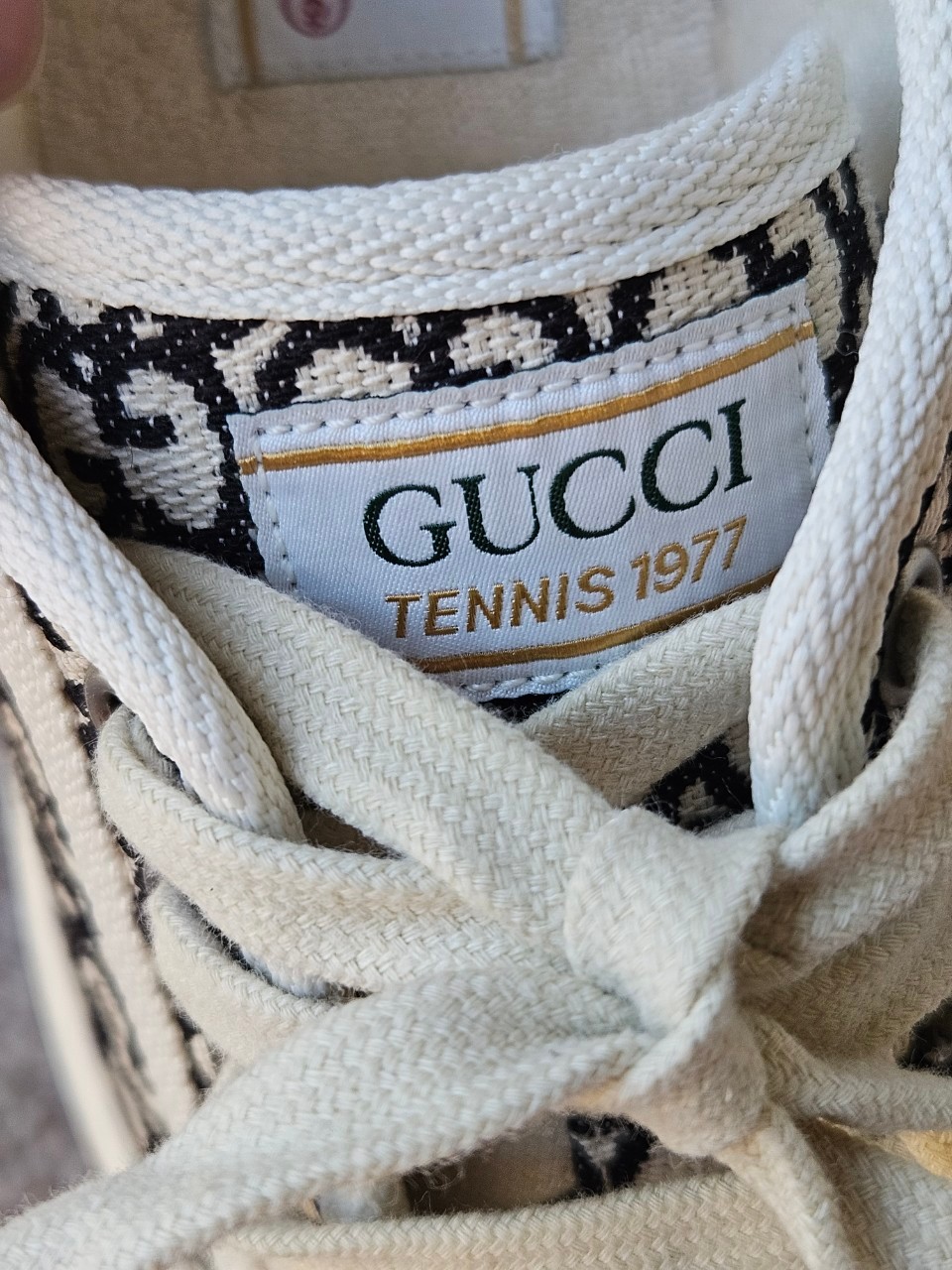 Gucci 746766 WOMEN'S GG TRAINER