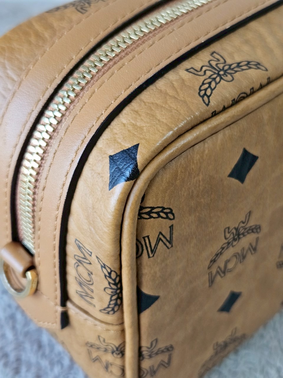 MCM Geo Laurel Wash Bag