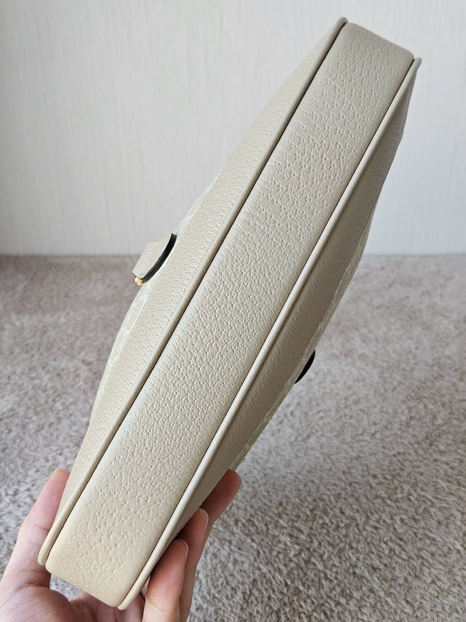 Gucci Jackie 1961 Small beige