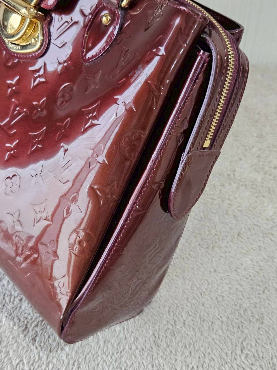 LV M91390 Melrose Amarante Vernis