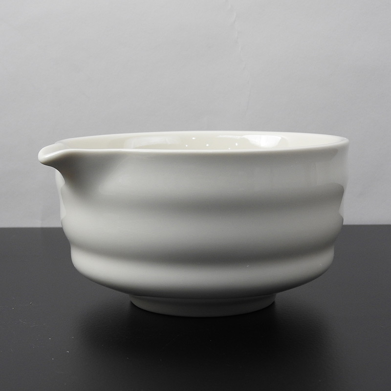 ชุดมัทฉะแบบดั้งเดิม ญี่ปุ่น 5 ชิ้น | ชุดชงชาเขียวเพื่อสุขภาพ สีขาวครีม