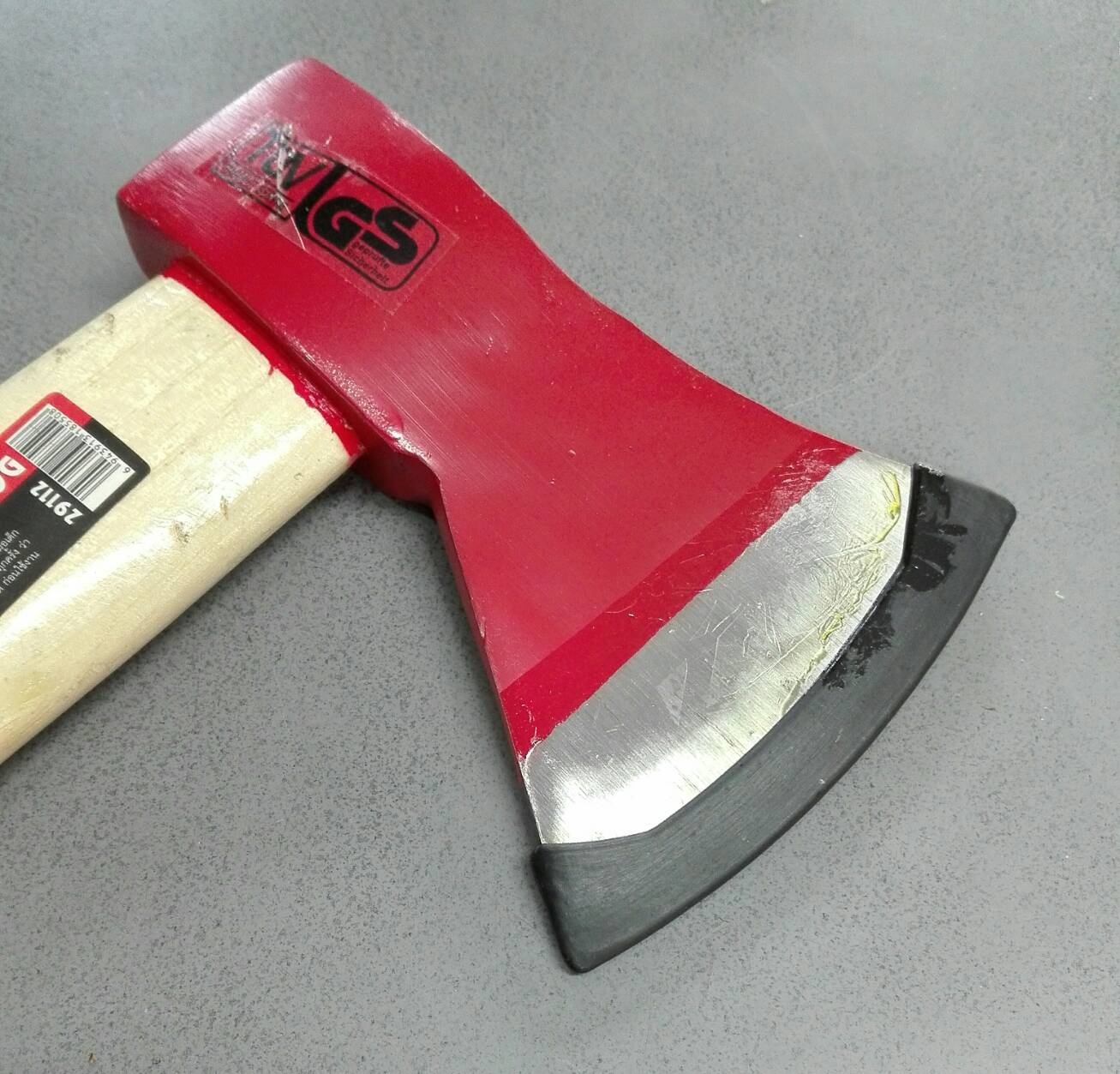 ขวานด้ามไม้ เหล็กหล่อ