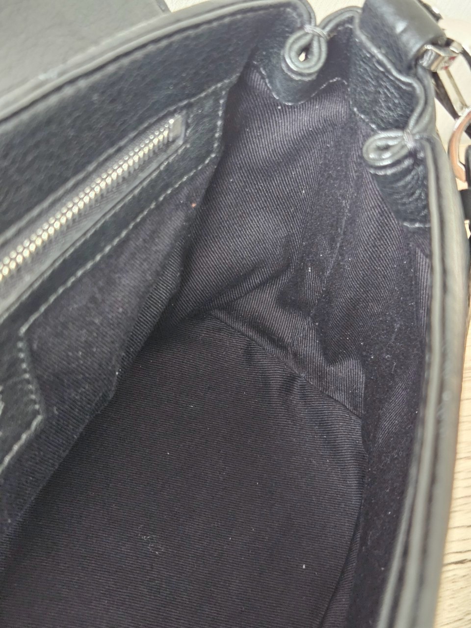 MCM Essential Crossbody Leather Black