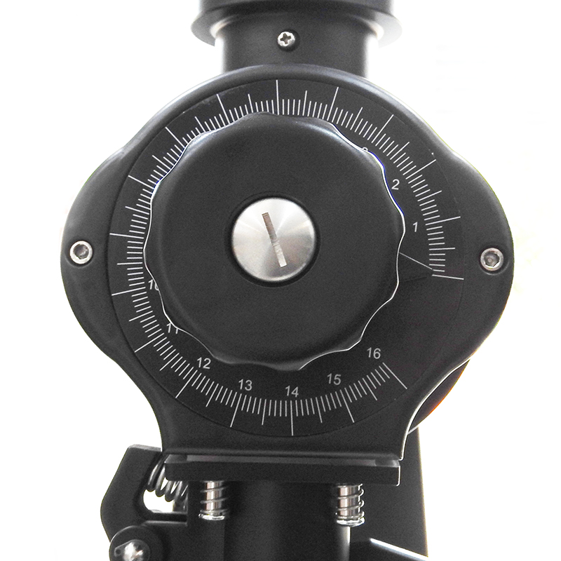 เครื่องบดกาแฟตัวใหญ่ มาพร้อมโถใส่เมล็ดขนาดใหญ่ 1500W