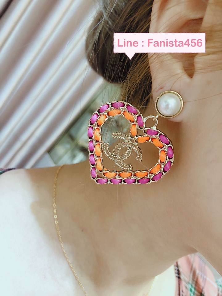 ต่างหู Chanel Earring ต่างหูชาแนลห้อยหัวใจหนัง
