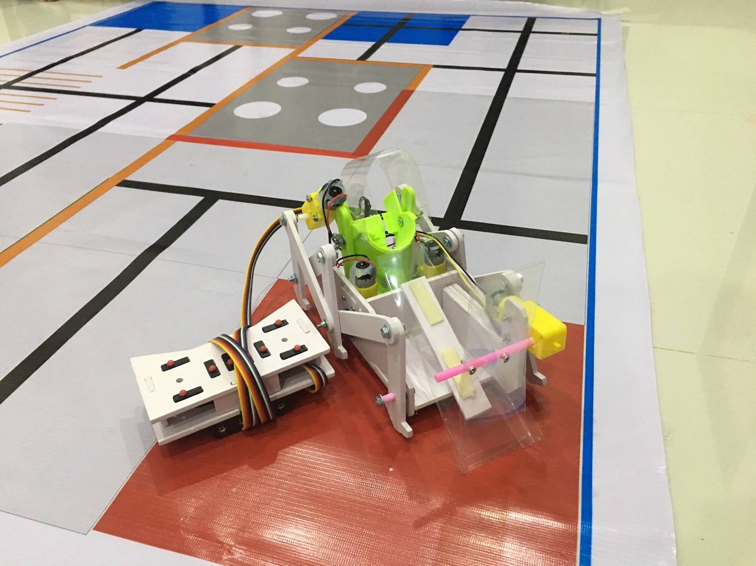 หุ่นยนต์พื้นฐานม.ปลาย นักบาส V4 (แบบนำไปประกอบเอง) Ex