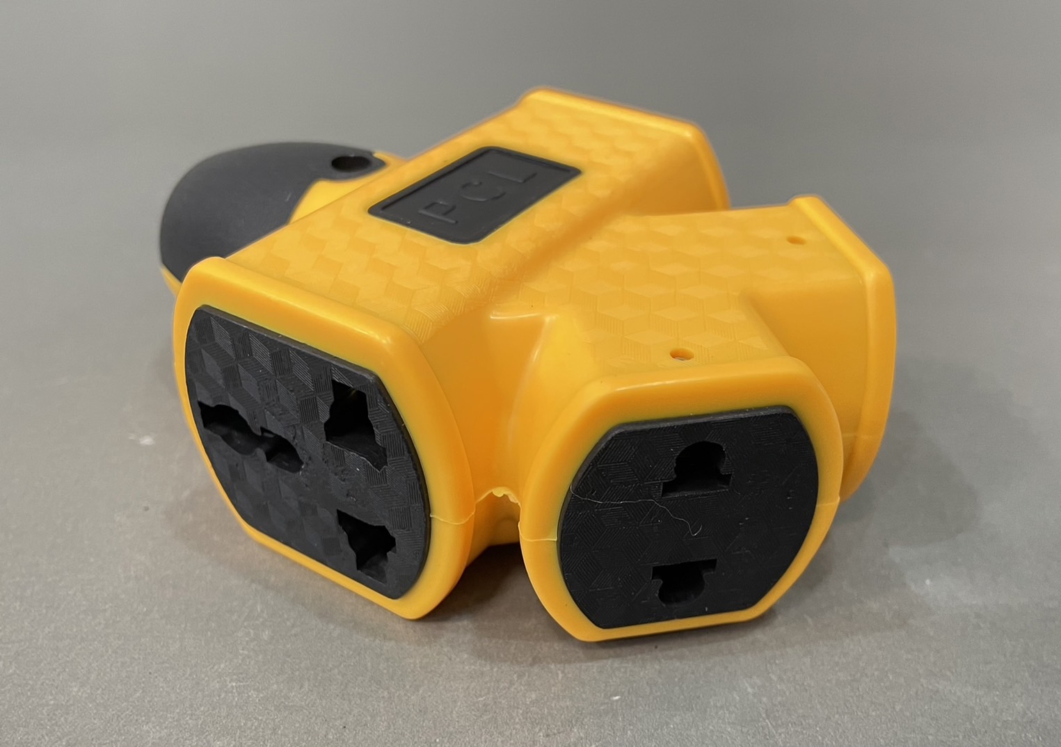 ปลั๊กสนาม 4 ทาง