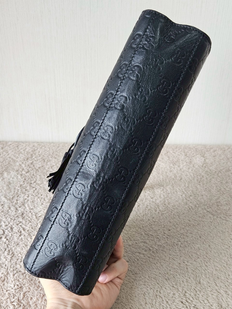 Gucci 295402 Emily Guccissima Medium