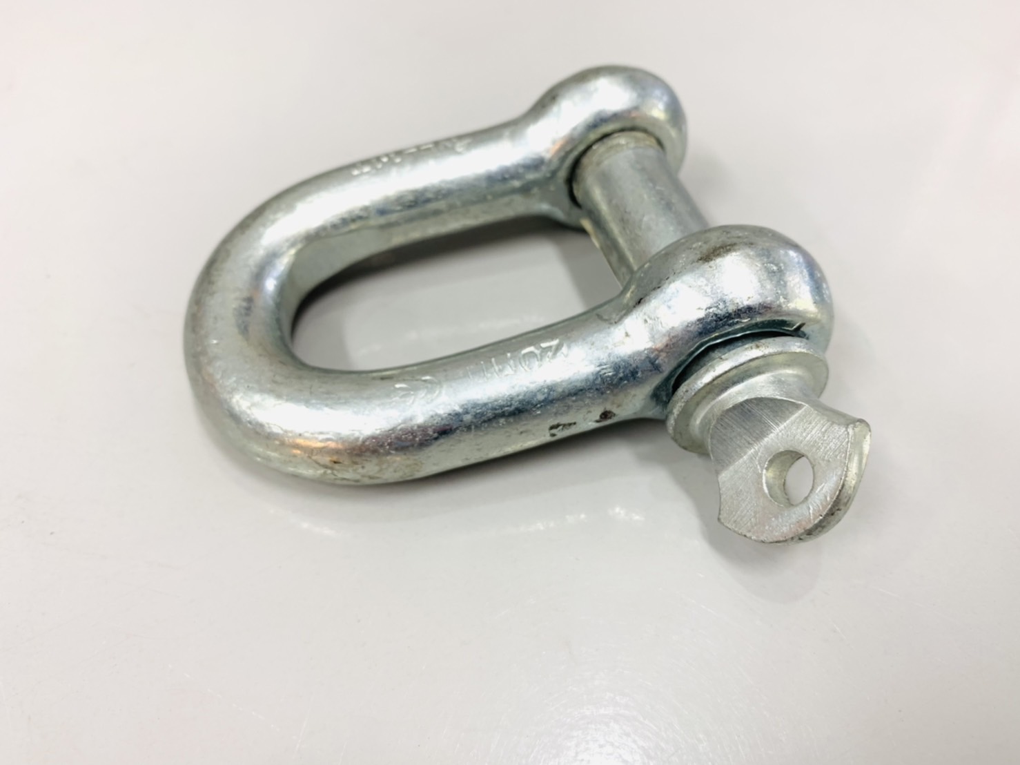 สเก็นเหล็กเหนียว