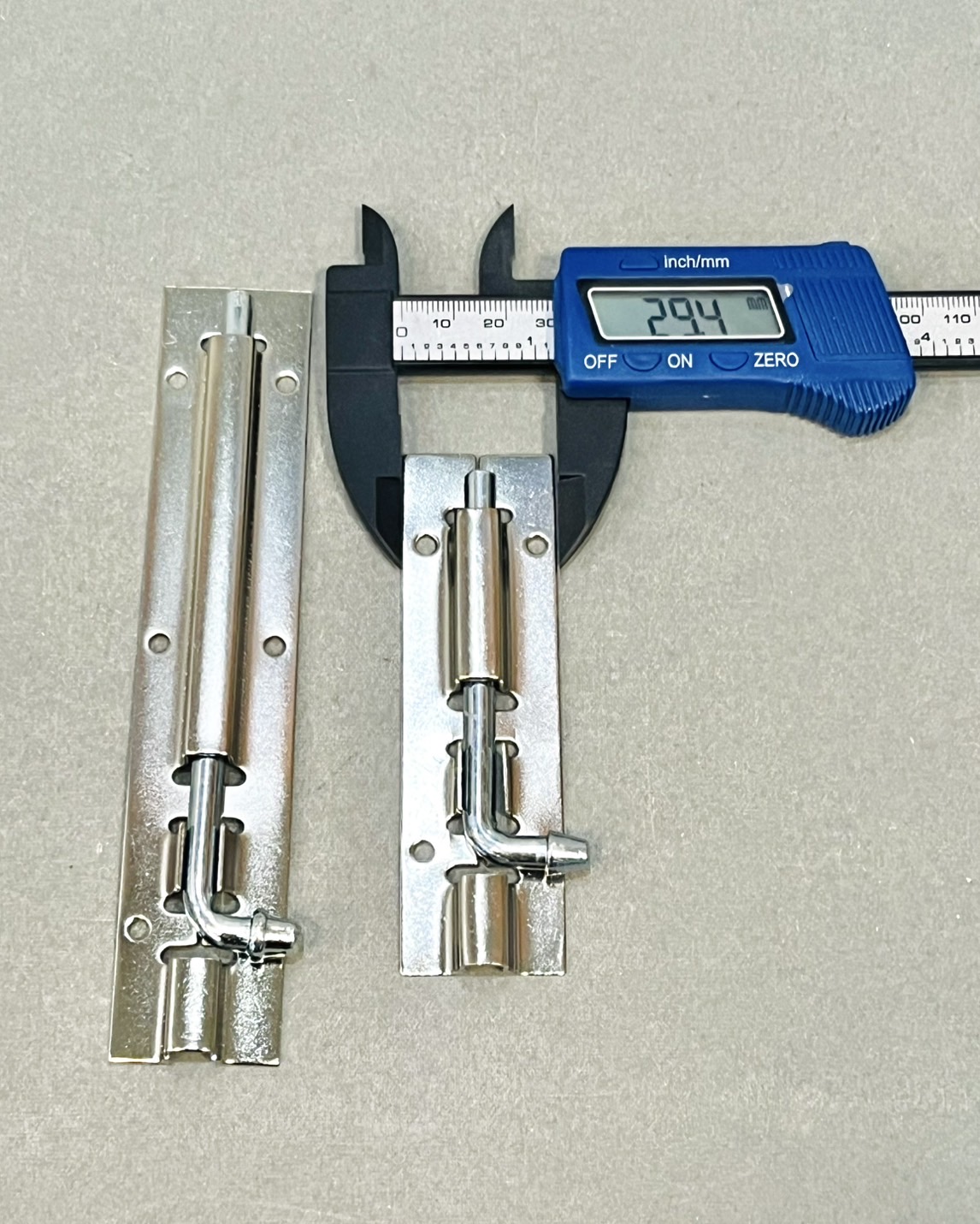 กลอนเหล็กชุบโครเมี่ยม