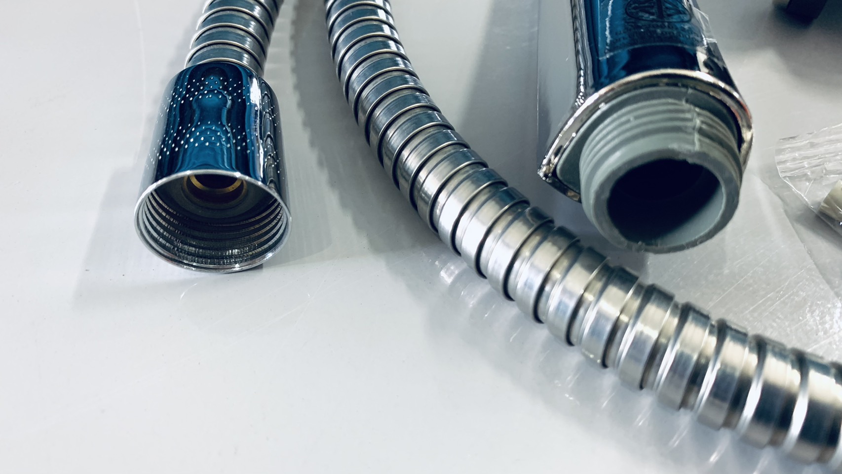 ฝักบัว อาบน้ำ ชุบโครเมี่ยม Marena H101