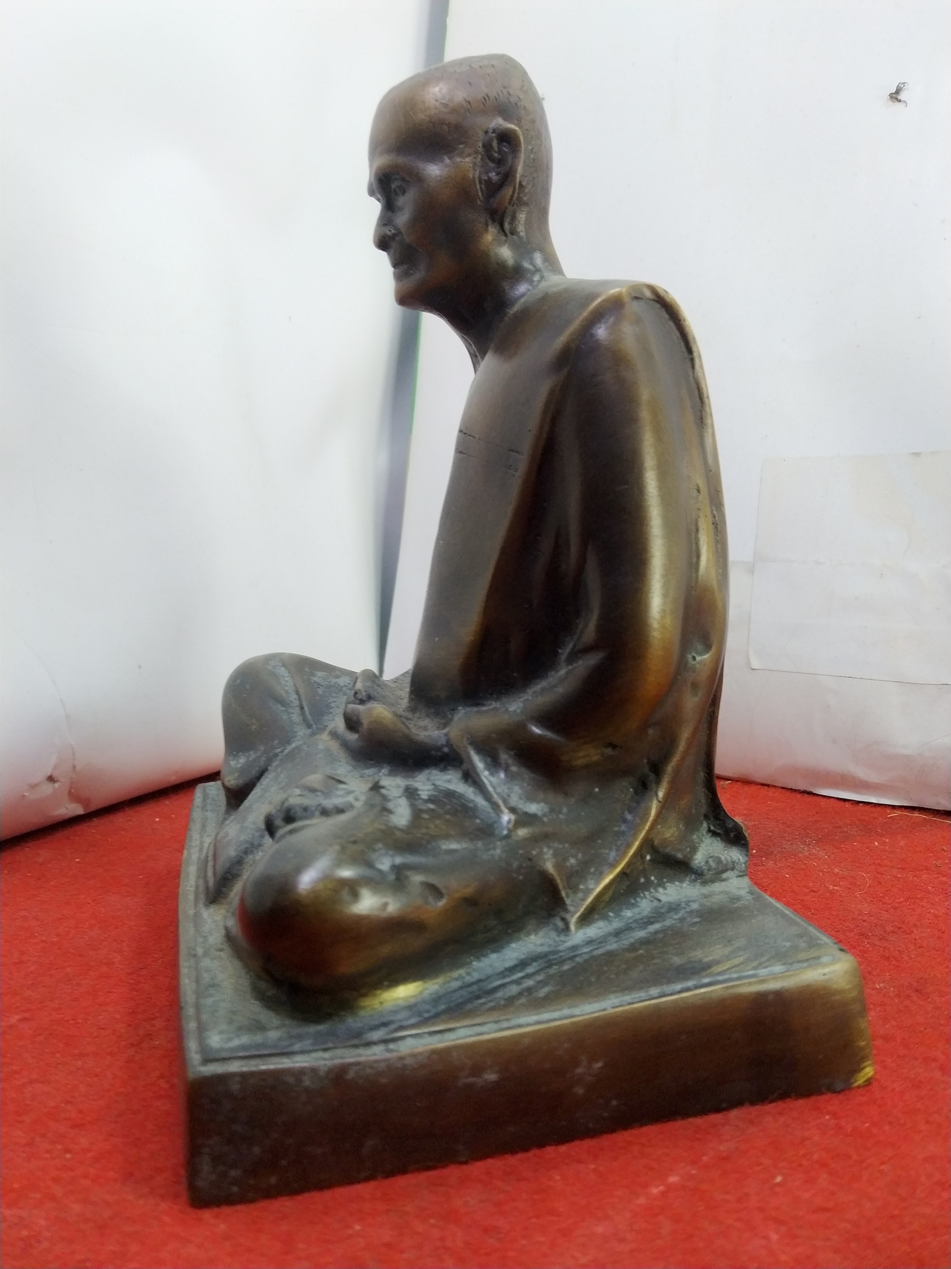 หลวงปู่ขาว อนาลโย วัดถ้ำกลองเพล จ.อุดรธานี พ.ศ ๒๕๑๘ หน้าตัก 5 นิ้ว