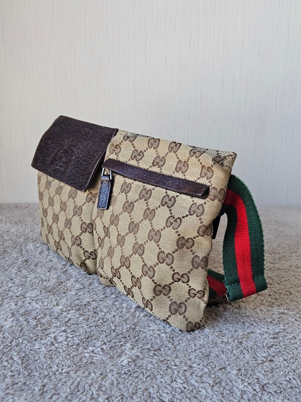 Gucci GG Canvas Beltbag