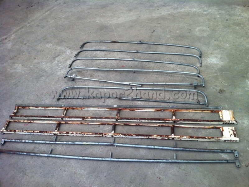 โครงหลังคา พร้อม คอก สำหรับ ไดฮัทสุ