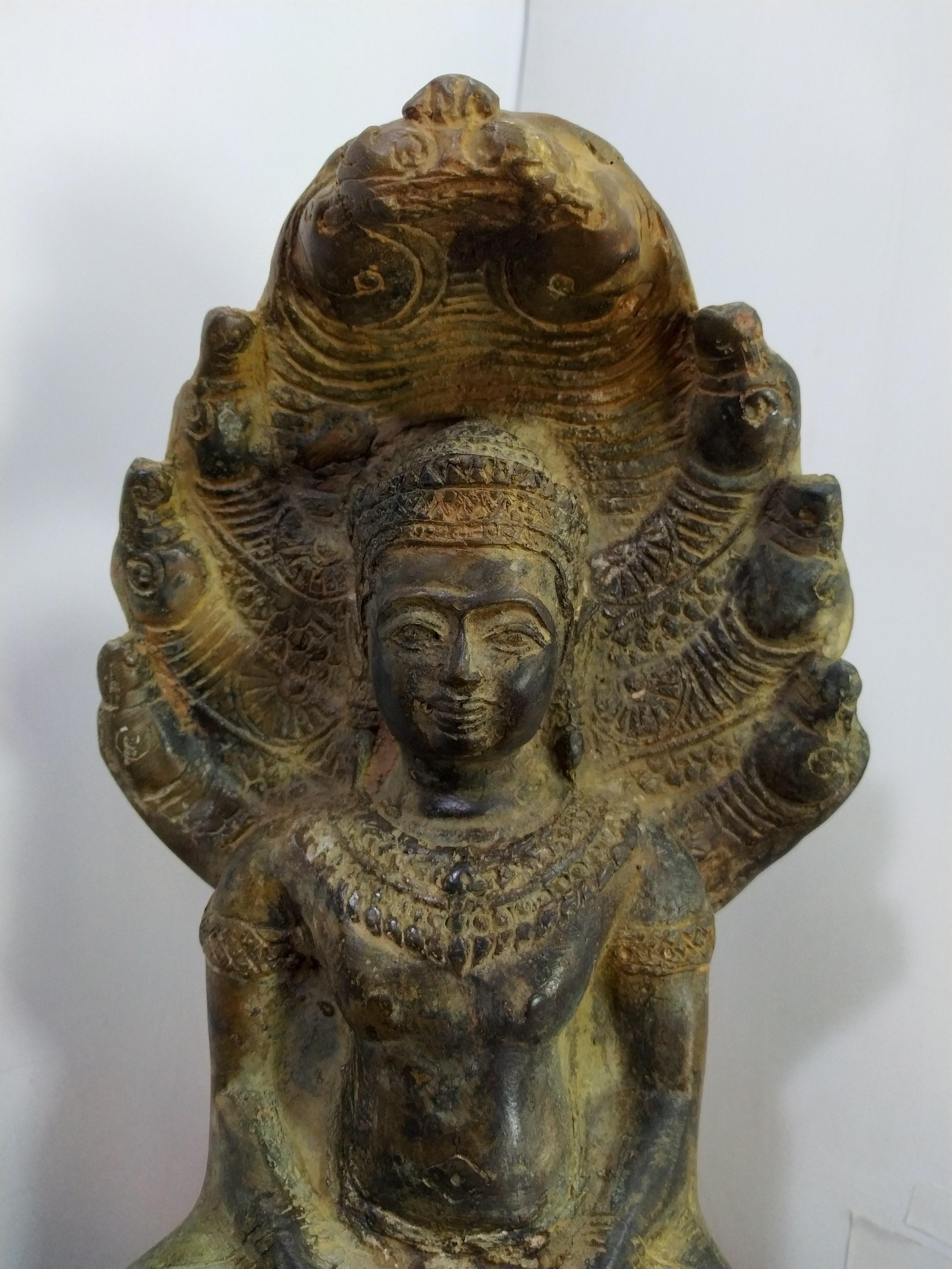 พระนาคปรก ลพบุรี หน้าตัก 5 นิ้ว เนื้อสำริดสภาพเก่า