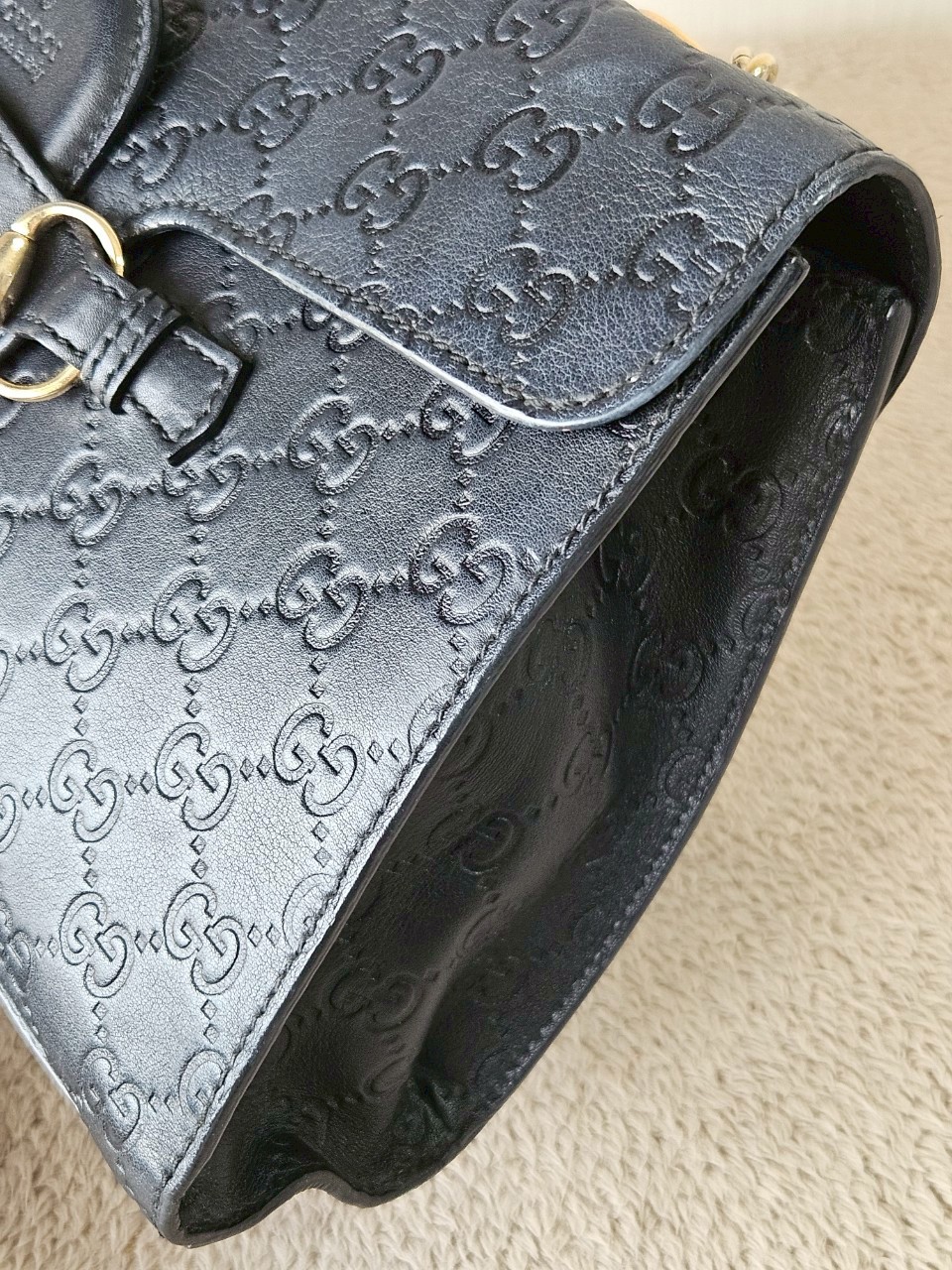 Gucci 295402 Emily Guccissima Medium