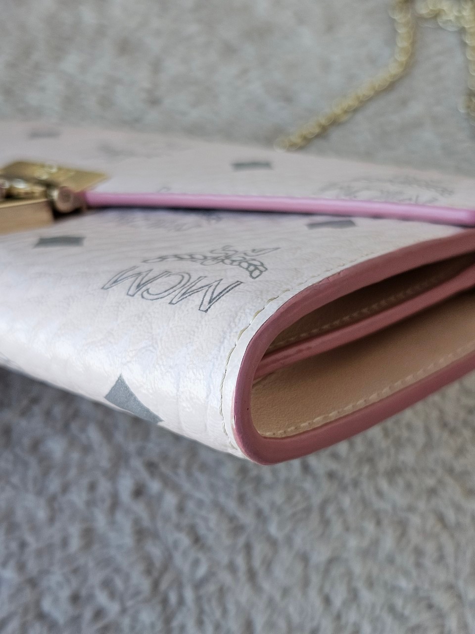 MCM Tracy Crossbody Wallet Pink