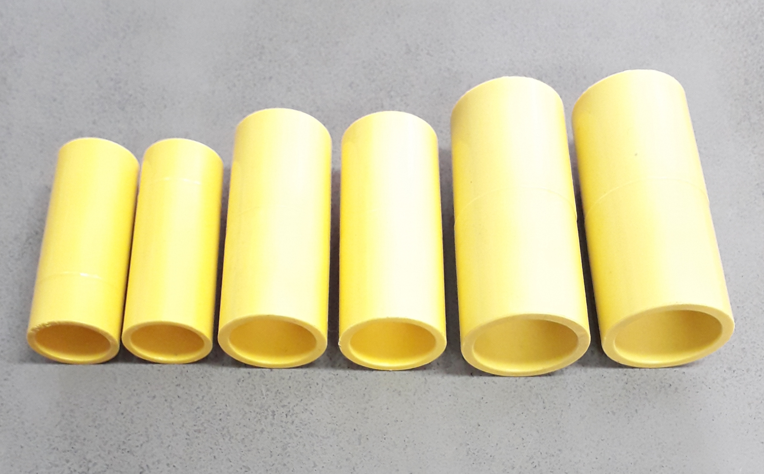 ข้อต่อตรงสายสีเหลือง ตราช้าง