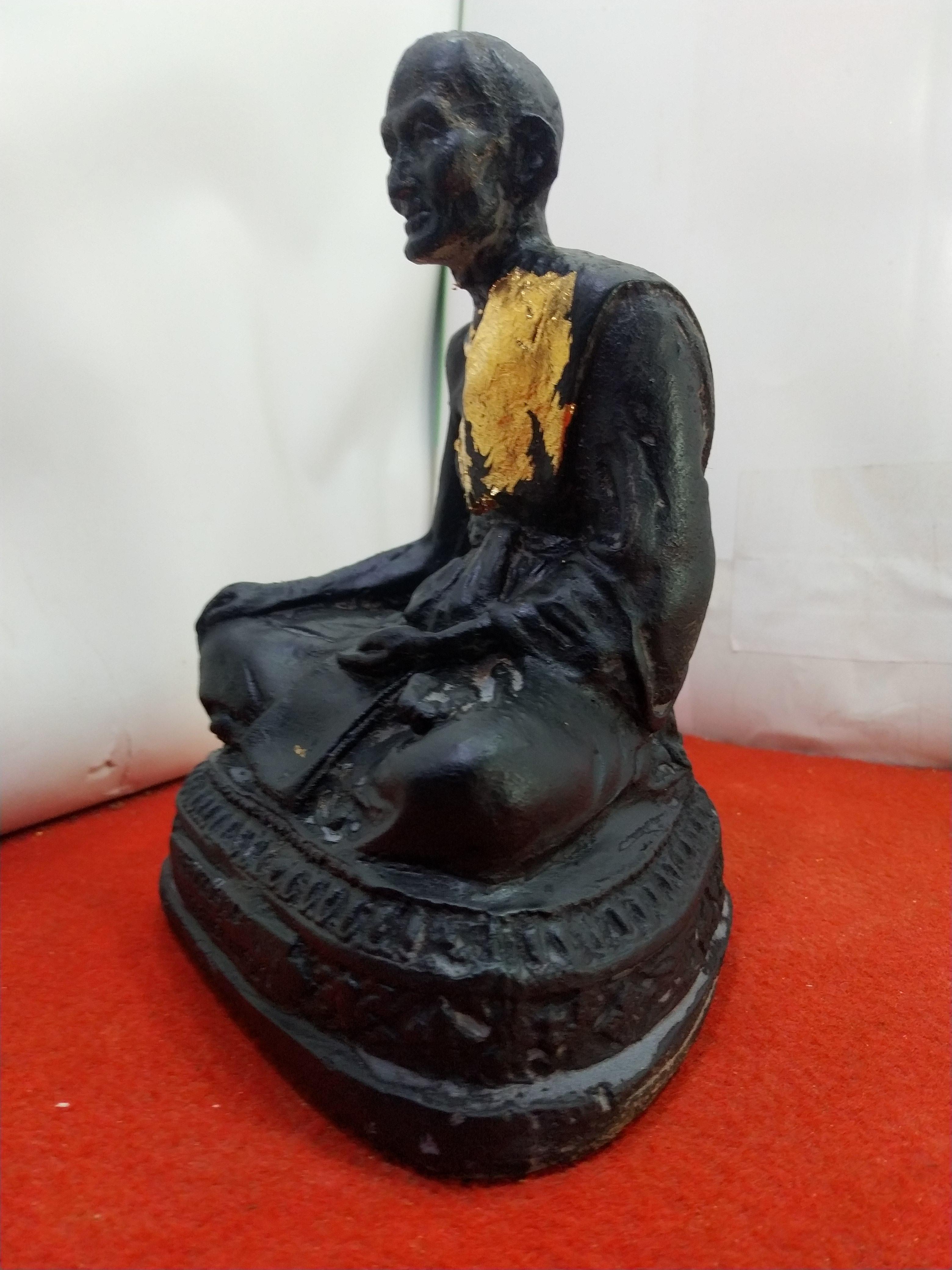 หลวงปู่ศุข วัดปากคลองมะขามเฒ่า หน้าตัก5นิ้ว
