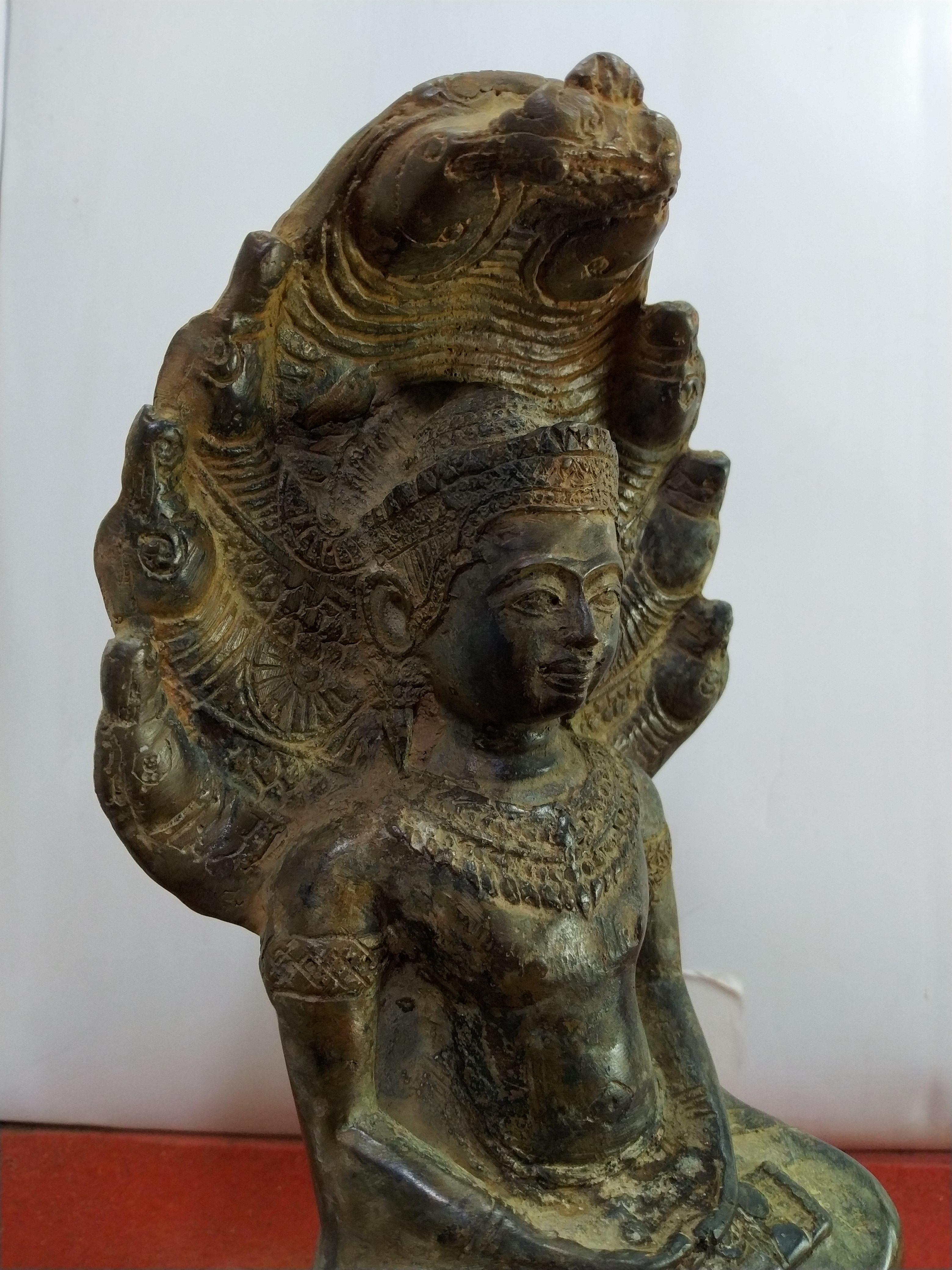 พระนาคปรก ลพบุรี หน้าตัก 5 นิ้ว เนื้อสำริดสภาพเก่า
