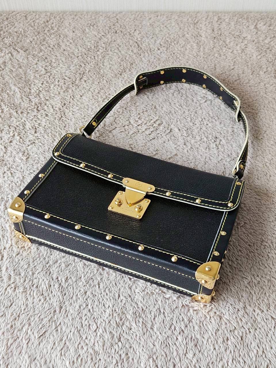 LV Suhali Aimable Shoulder Bag
