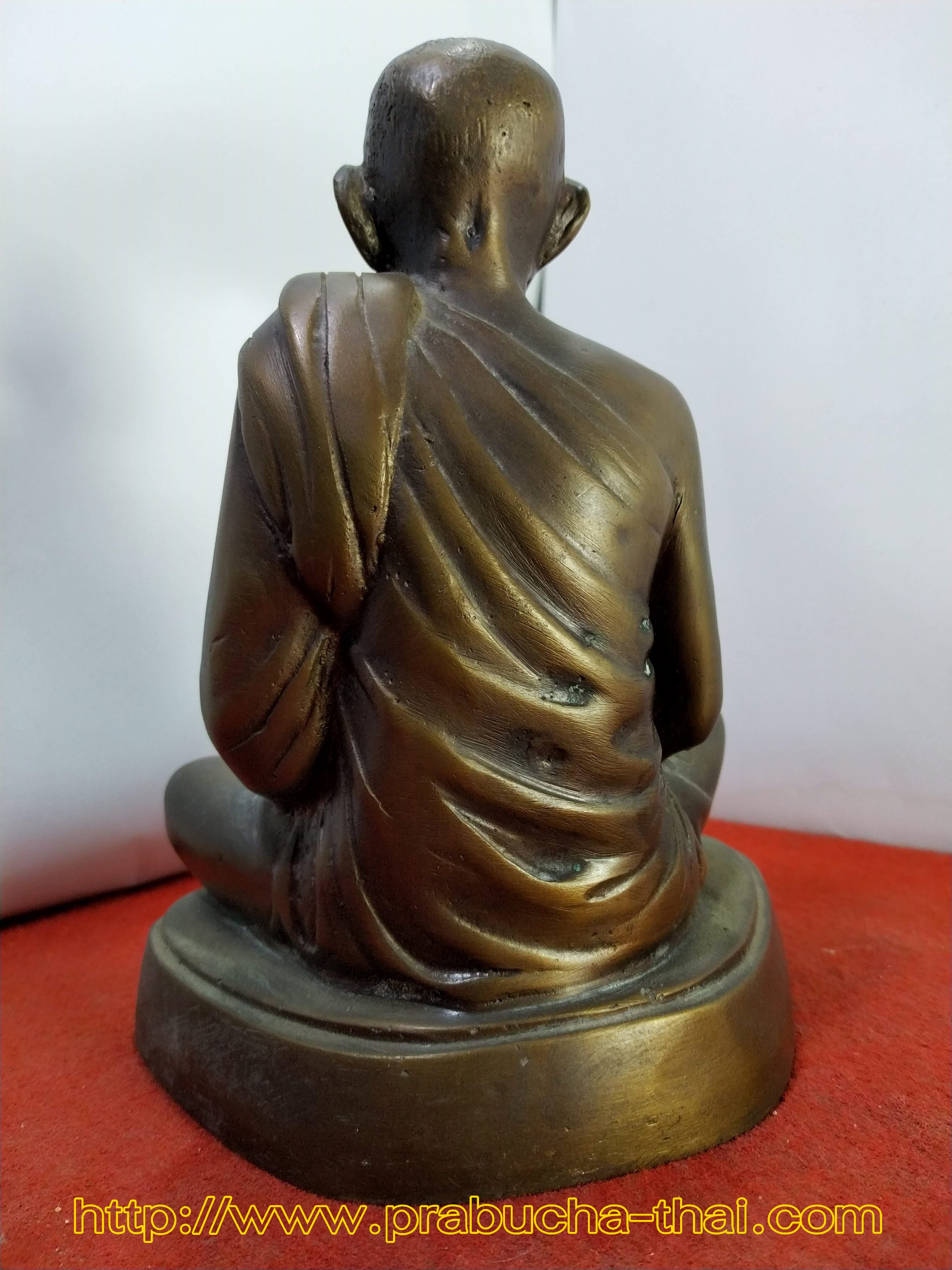 หลวงพ่อเคลือบ วัดหนองกะดี่ ปี 2529 หน้าตัก 5 นิ้ว SKU-00151