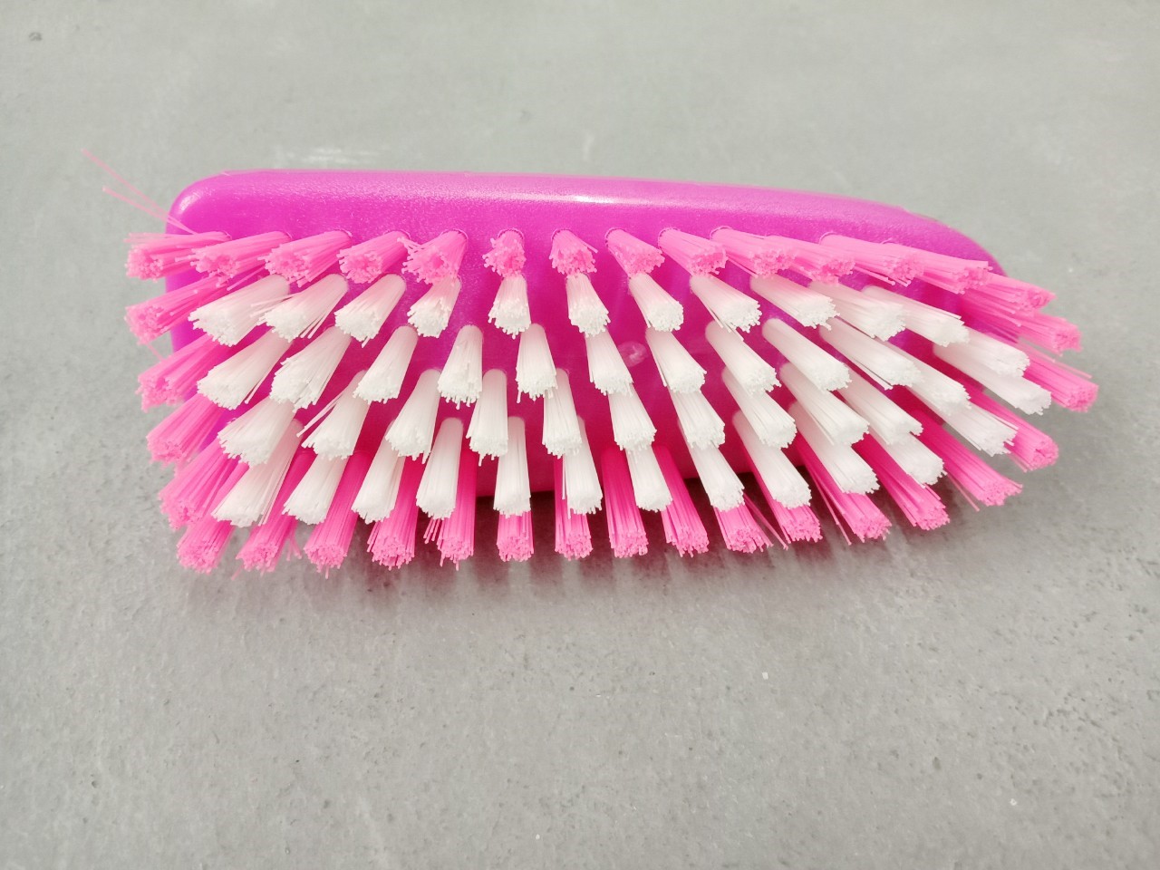 แปรงเตารีด ขนไนล่อน คละสี