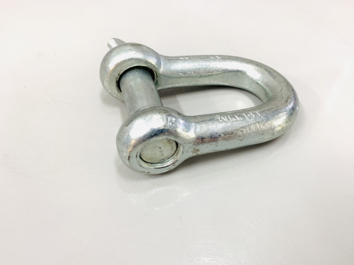 สเก็นเหล็กเหนียว