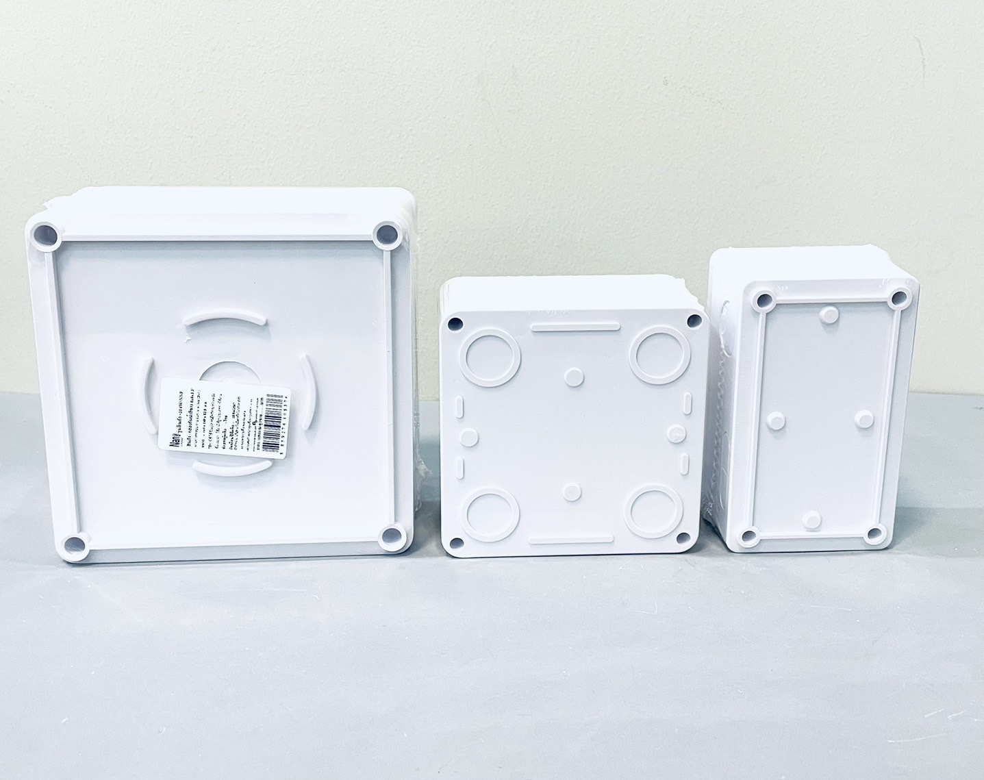 กล่องกันน้ำขาว นาโน Nano / TTM