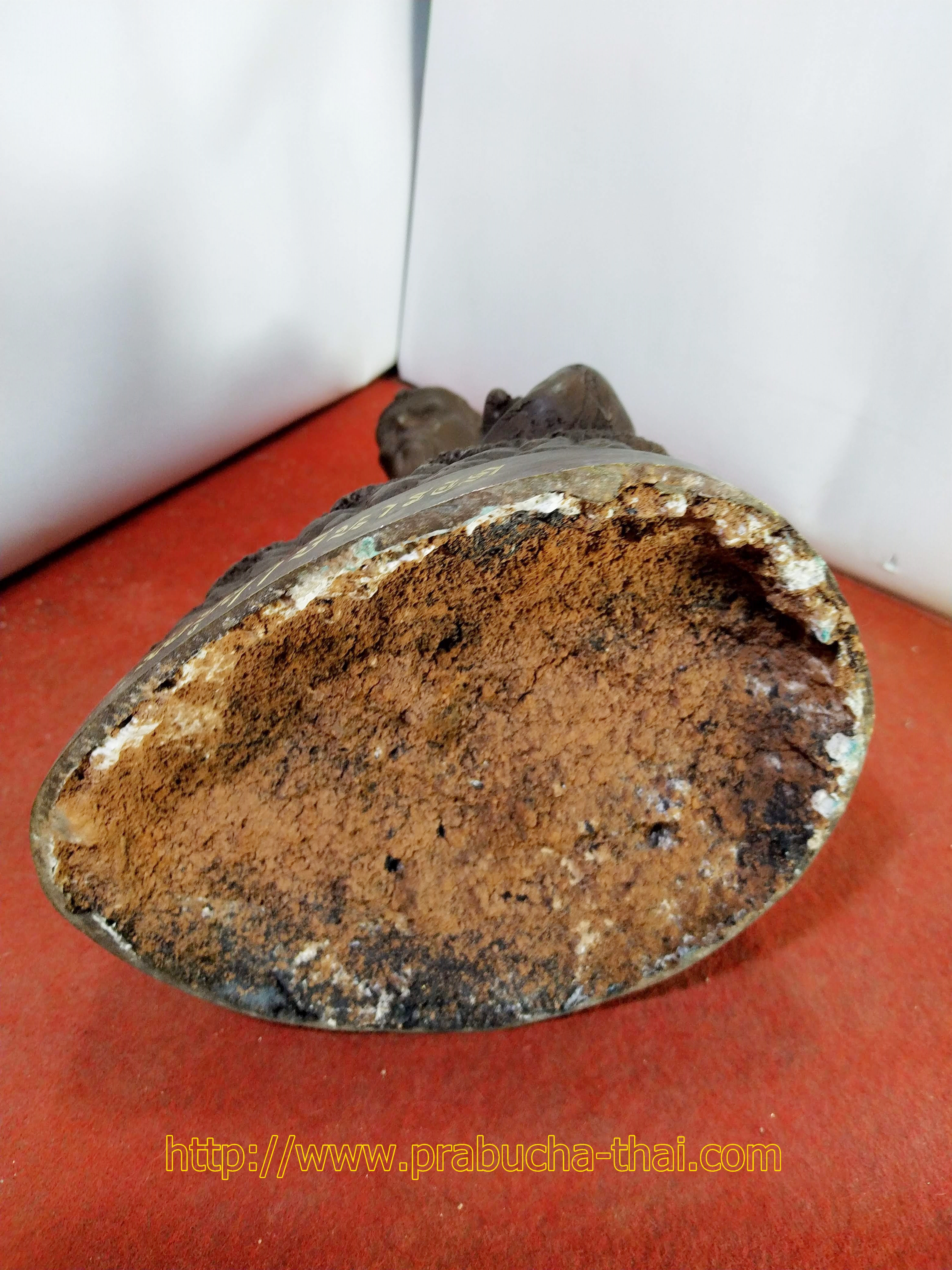 พ่อปู่ฤาษีนารอดนั่งสมาธิ หน้าตัก 5 นิ้ว เนื้อโลหะสำริด