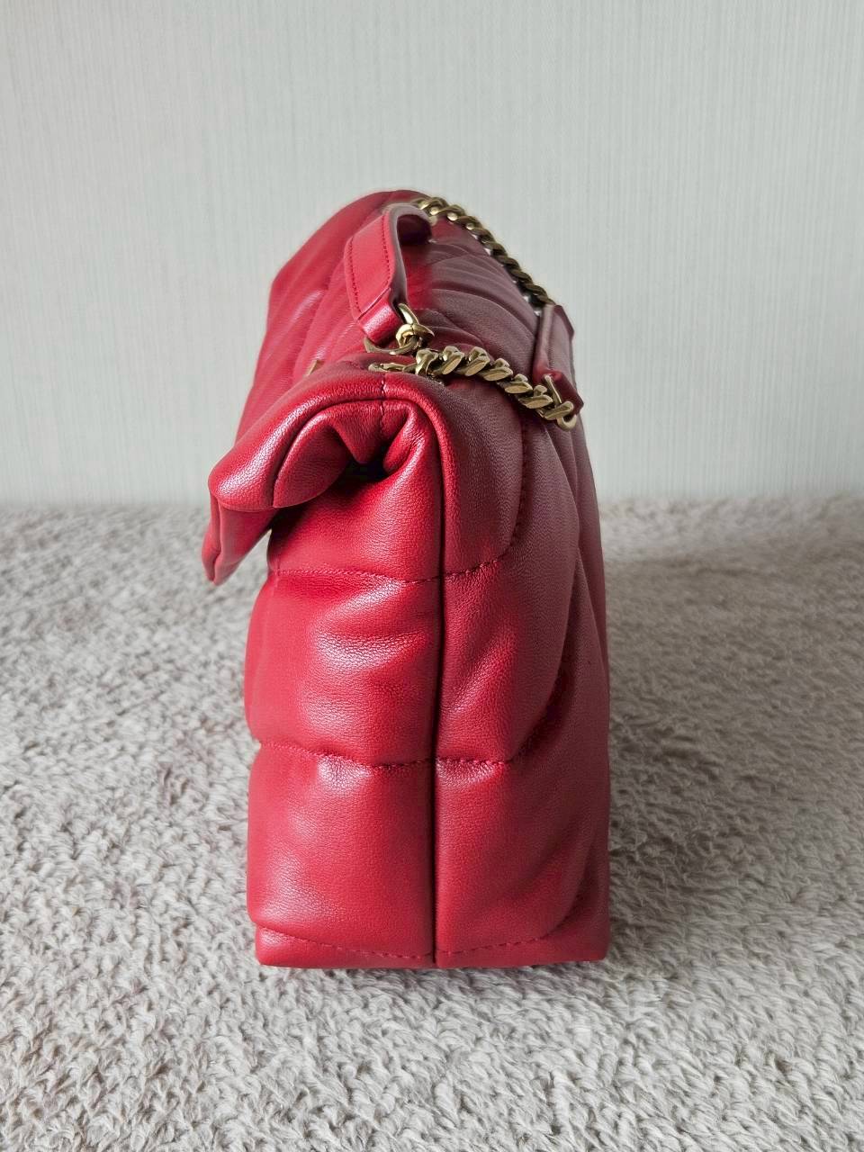 YSL Toy Puffer Mini Bag สีแดง