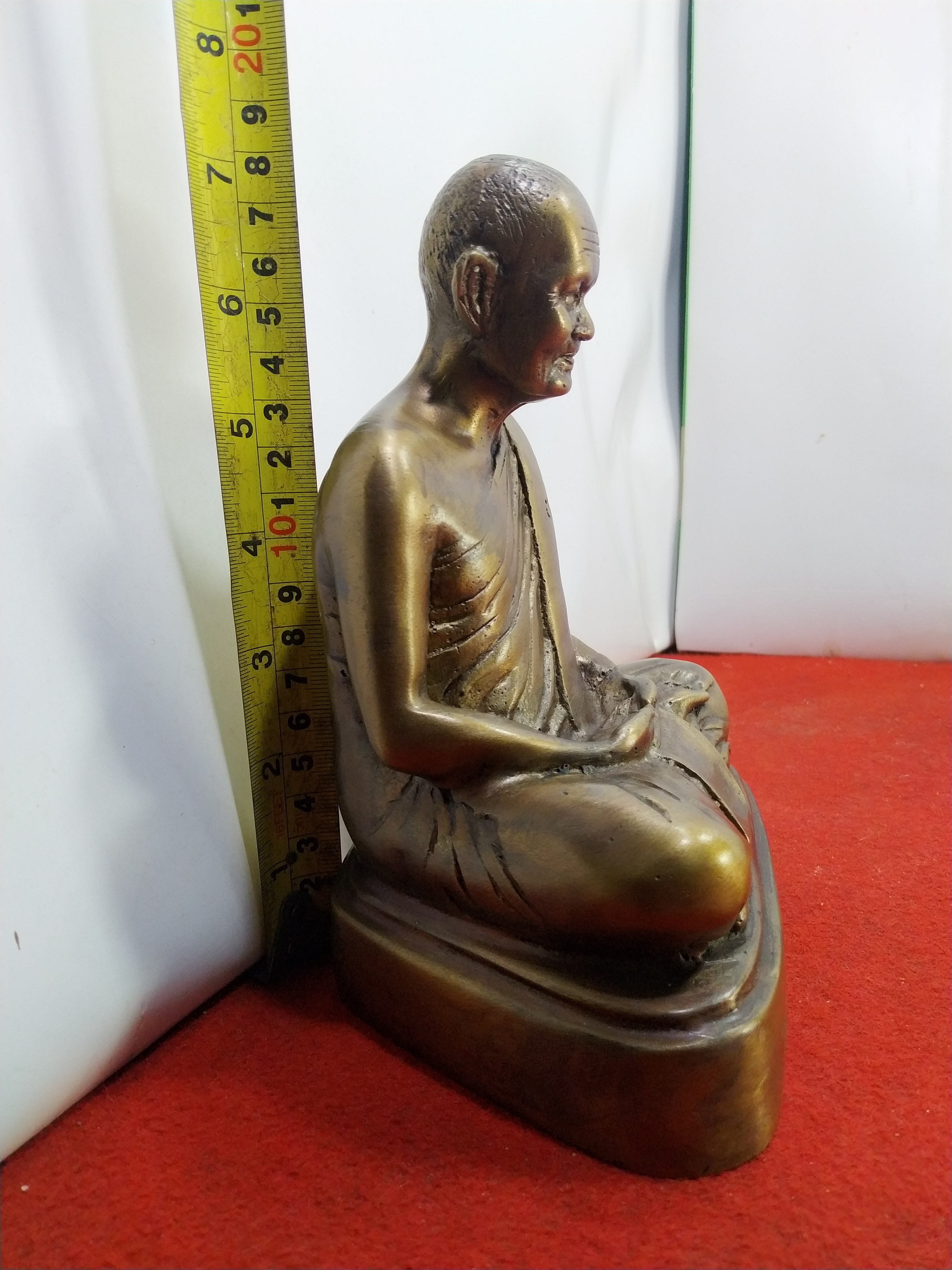หลวงปู่ชอบ ฐานสโม วัดป่าสัมมานุสรณ์ รุ่น บารมี 94 หน้าตัก 5 นิ้ว