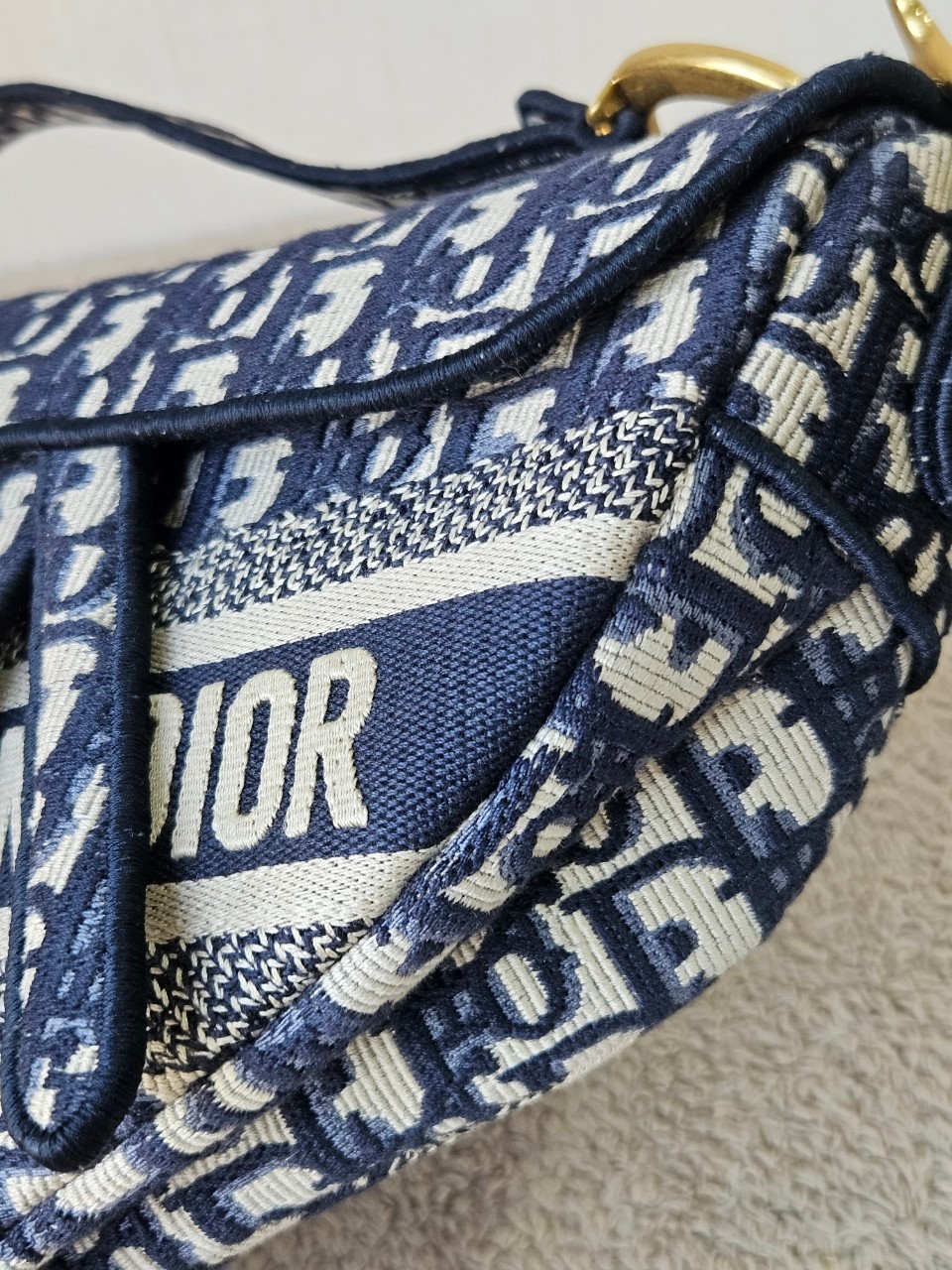 Dior Saddle Oblique size Medium