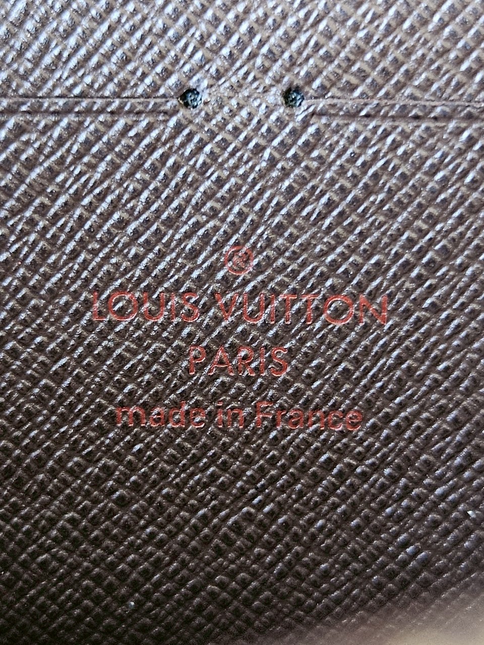LV Zippy Damier