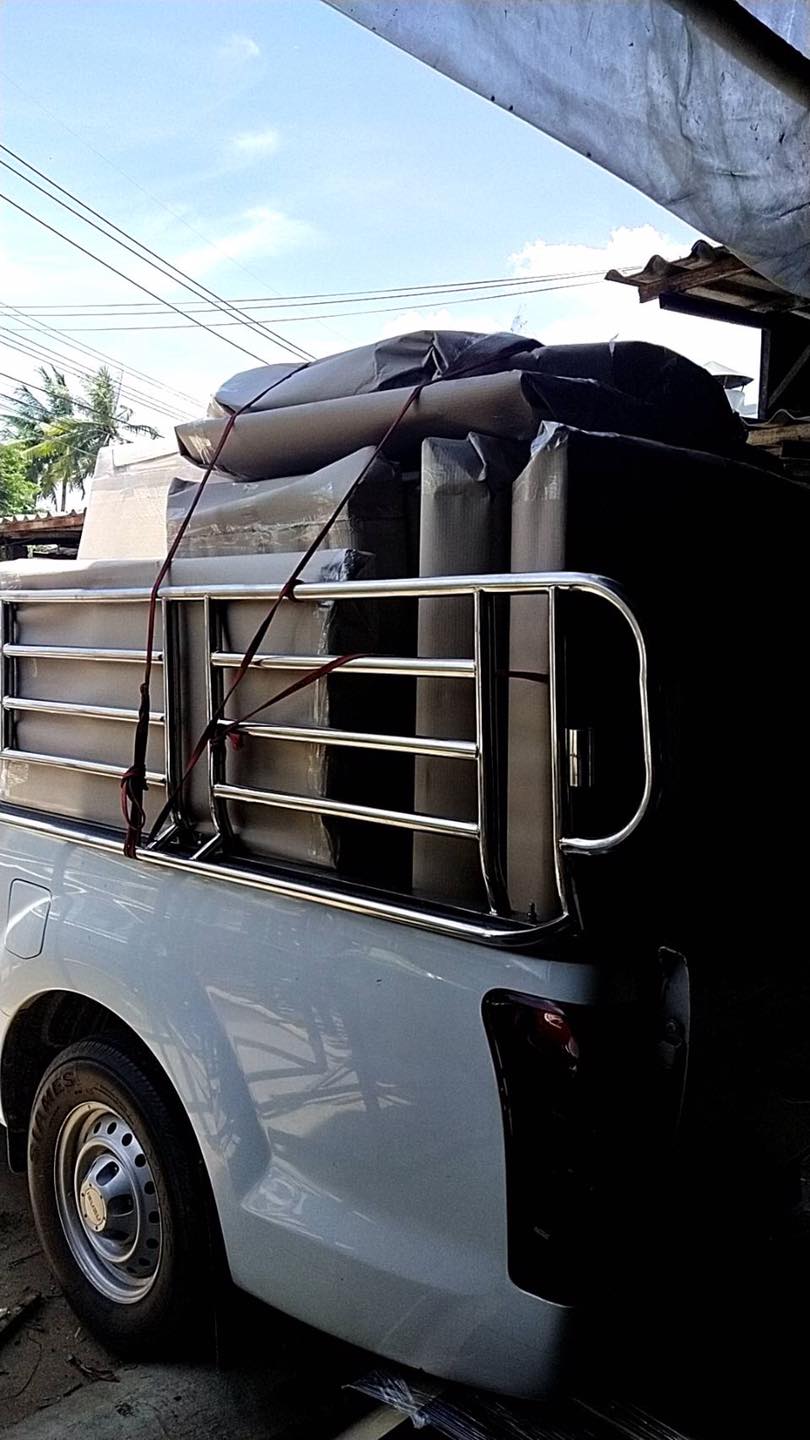 โต๊ะพับลายไม้ ส่งโรงเรียนที่ต่างจังหวัด 25 ตัว