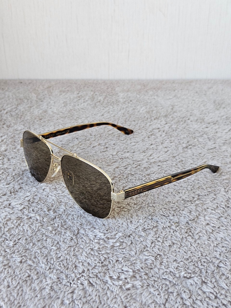 Gucci GG0528S Men's Aviator Sunglasses