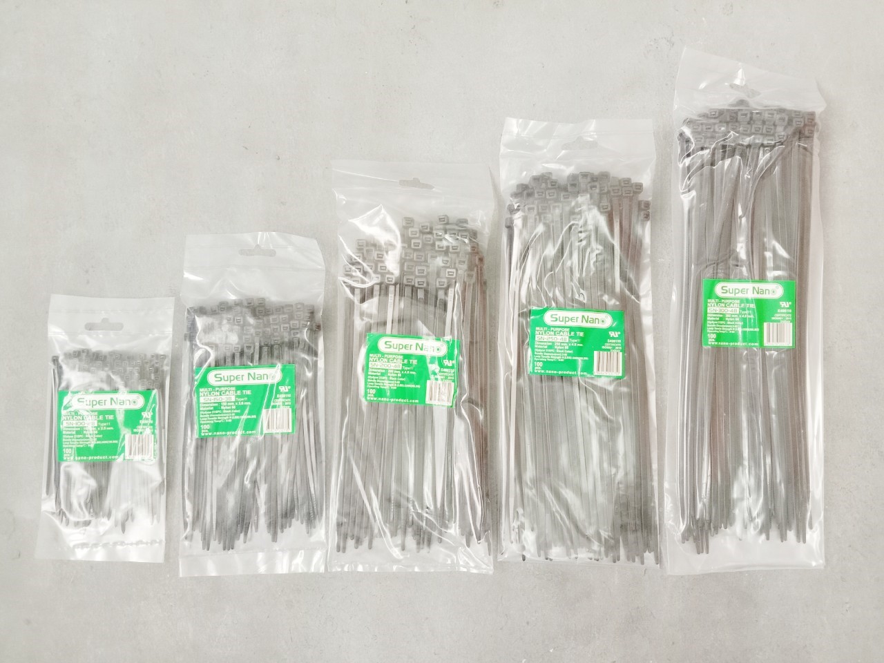 เคเบิลไทร์ สีดำ Nano