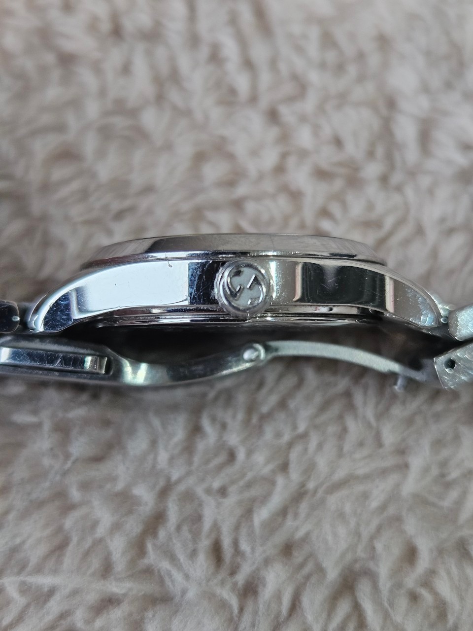 Gucci G-Timeless Watch 27mm.