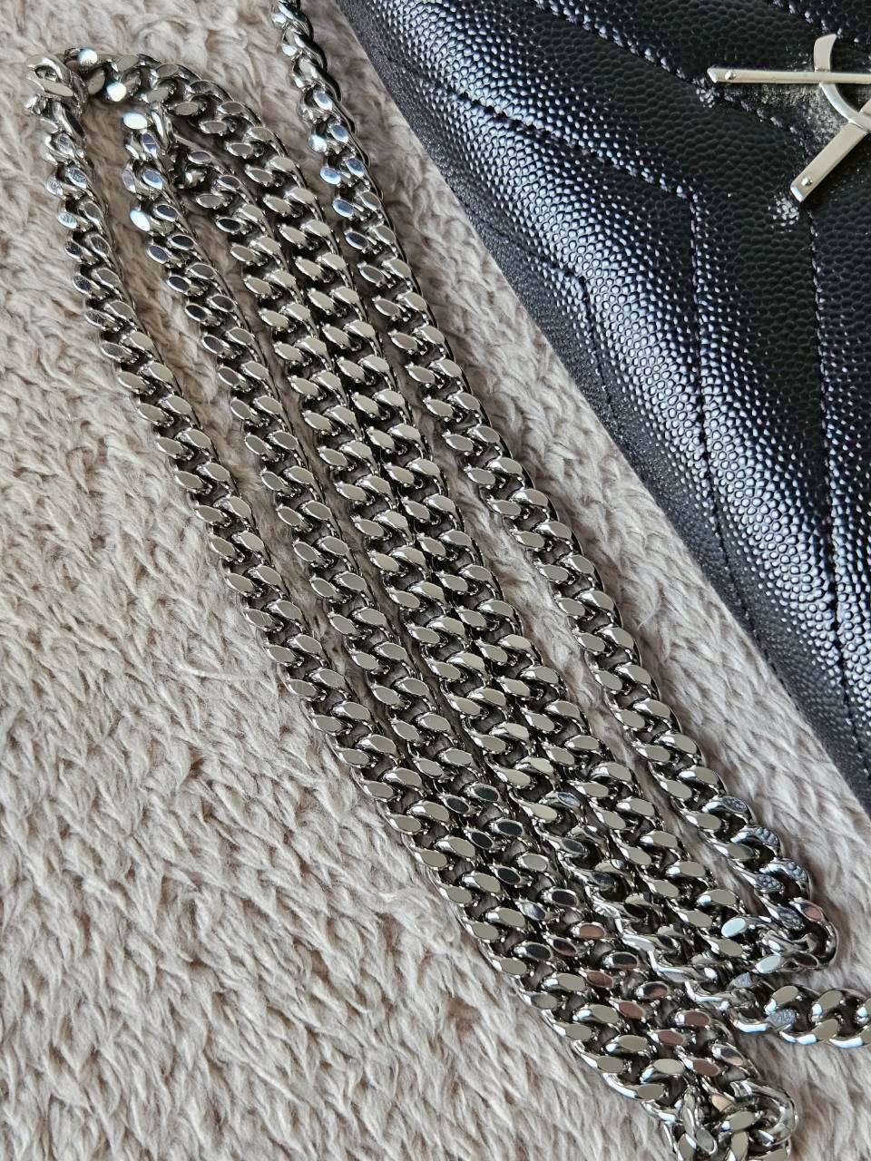 YSL Woc9 อะไหล่เงิน