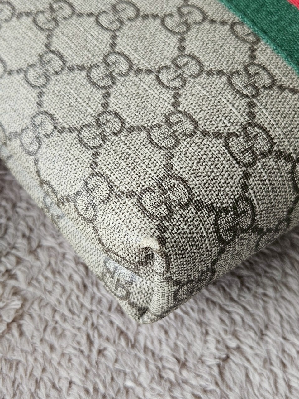 Gucci Web Messenger Supreme