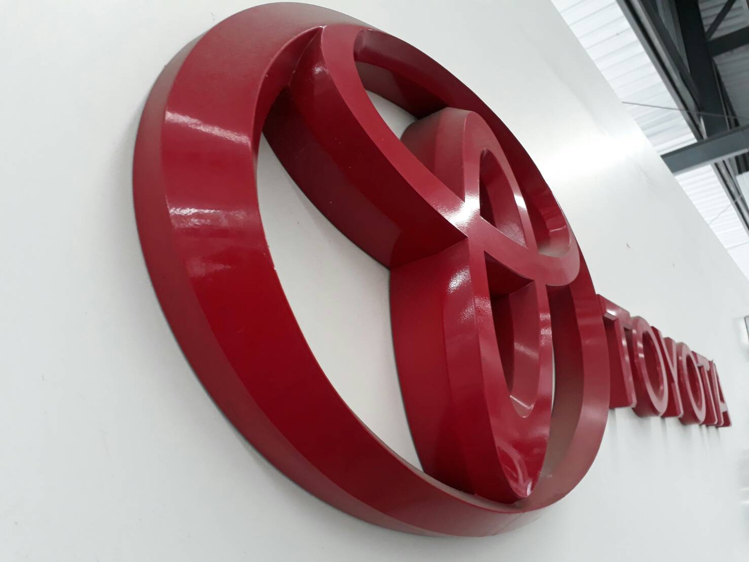 อักษรซิงค์ยกขอบทำสีอุตสาหกรรม พ่่น อบ สีด้าน สีเงา ทุกแบบ ทำสีราคาโรงงาน