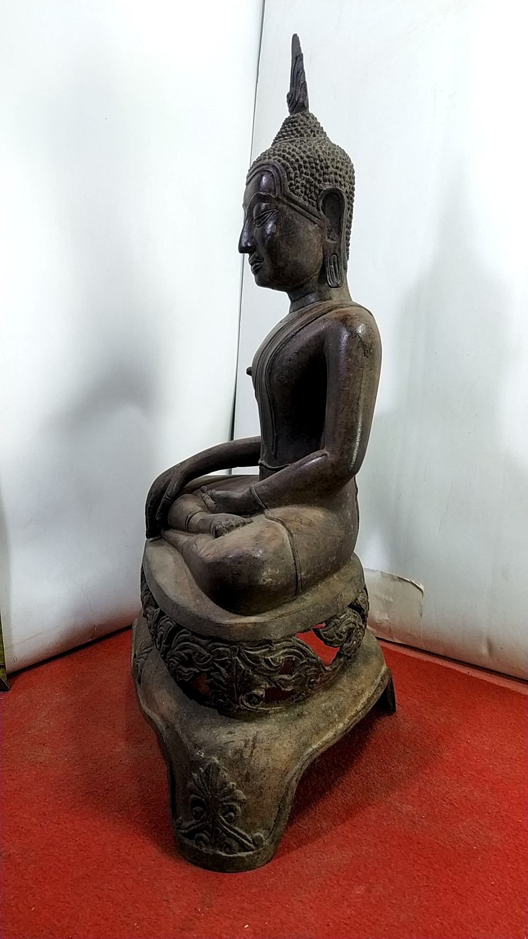 พระบูชา พระอู่ทอง ฐานสามขาฉลุลาย หน้าตัก 9 นิ้ว เนื้อสำริด