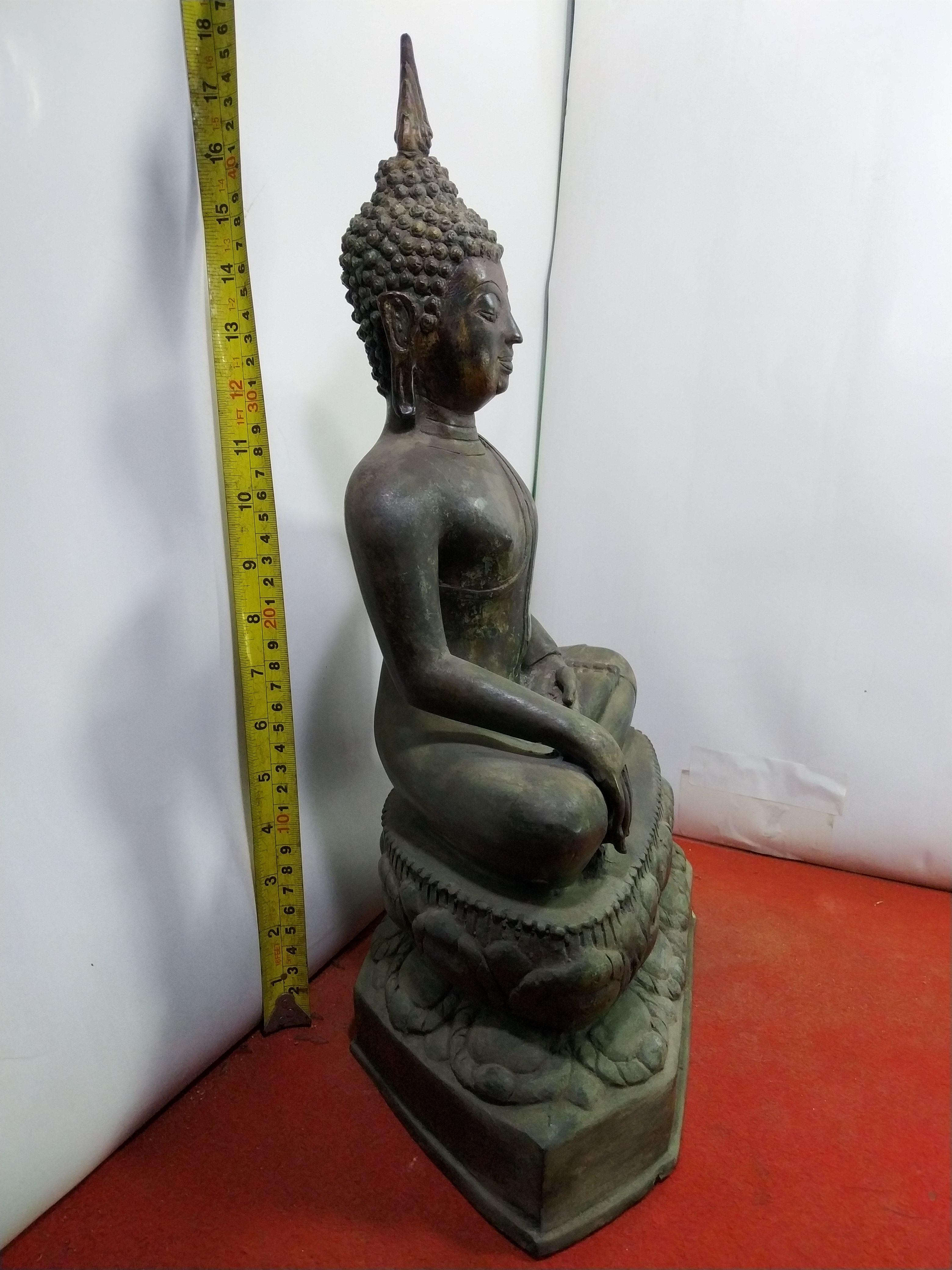 พระสุโขทัย ฐานบัวใหญ่ หน้าตัก 9 นิ้ว เนื้อสำริด