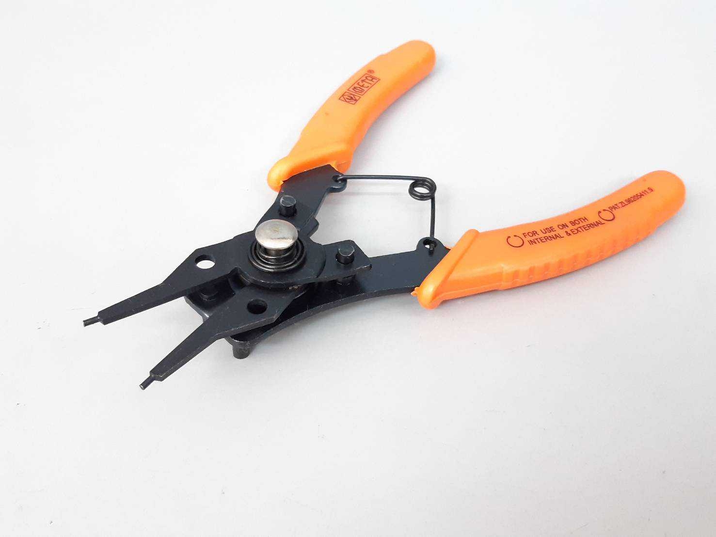 คีมหุบ-ถ่างแหวน 4 ตัวชุด อัดแผง