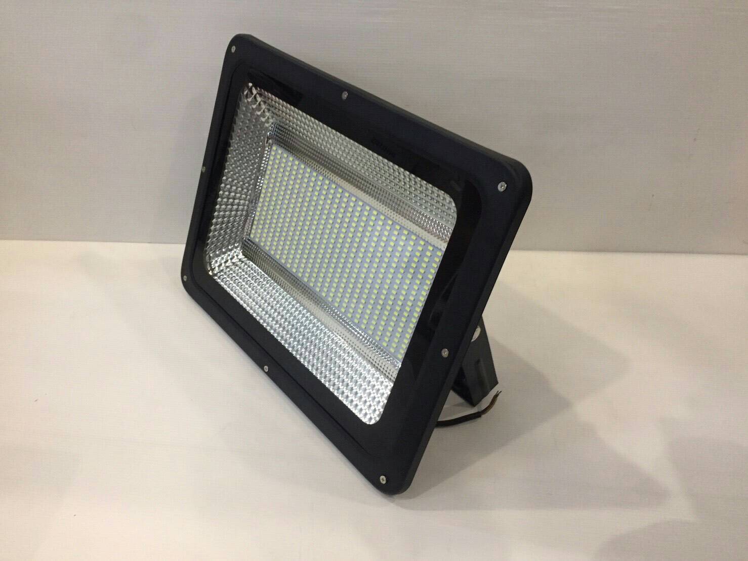 LED Spotlight /LED Floodlight สปอร์ตไลท์ LED 200W
