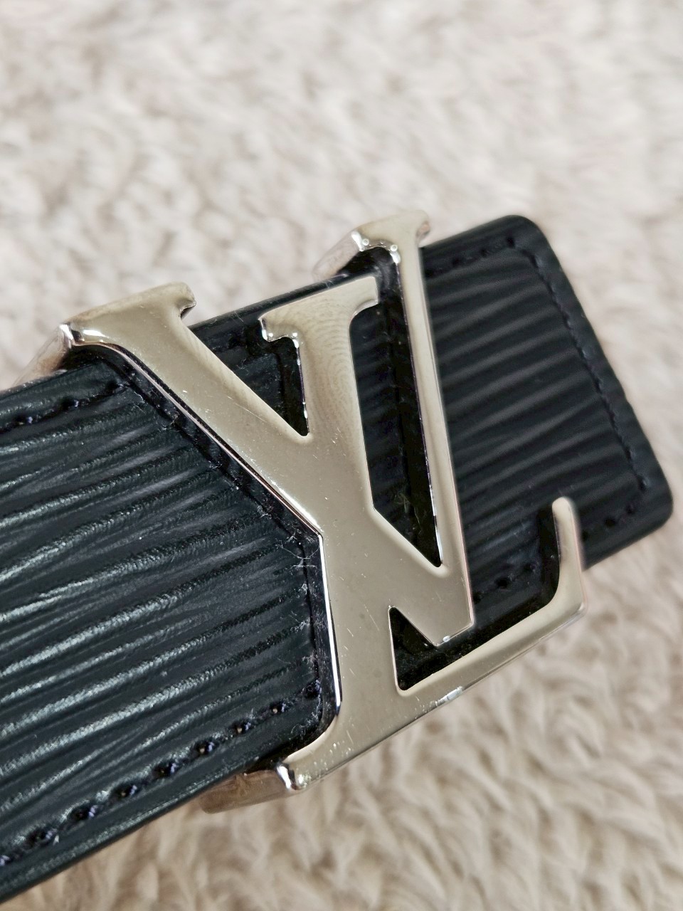 LV M9553 Black EPI Leather Belt